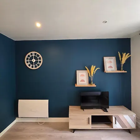 Apartment Cosy Metro Paris & Orly Villejuif