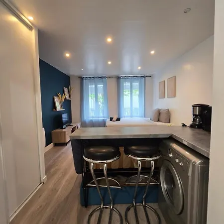 Apartment Cosy Metro Paris & Orly *