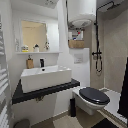 Cosy Metro Paris & Orly Villejuif